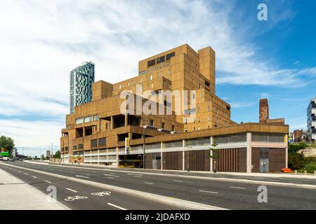 New Hall Place, Old Hall Street, Liverpool, Inghilterra, Regno Unito. Un esempio di architettura brutalista Foto Stock