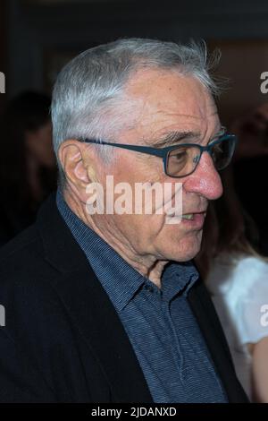 NEW YORK, NY, USA - 18 GIUGNO 2022 : l'attore Robert De Niro partecipa al 'Loudmouth' 2022 Tribeca Film Festival al BMCC Tribeca Performing Arts Center Foto Stock