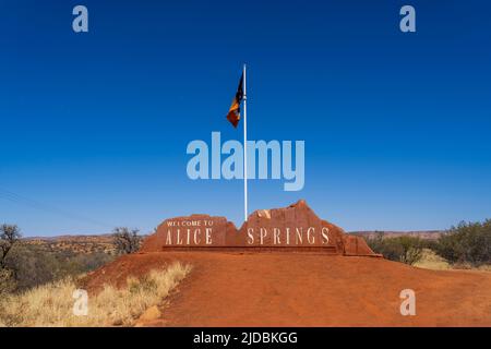 Cartello di benvenuto di Alice Springs Foto Stock