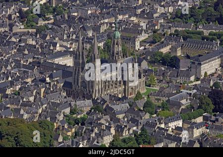 Francia, Calvados Bayeux, cattedrale centro città (foto aerea) Foto Stock