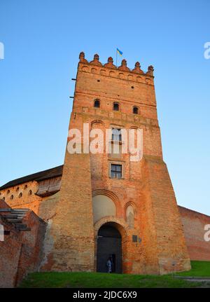 Antico castello in Europa orientale nella città Ucraina di Lutsk Foto Stock