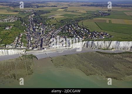 Francia, Somme Ault, nota per la sua località di scogli di gesso (vista aerea), Foto Stock