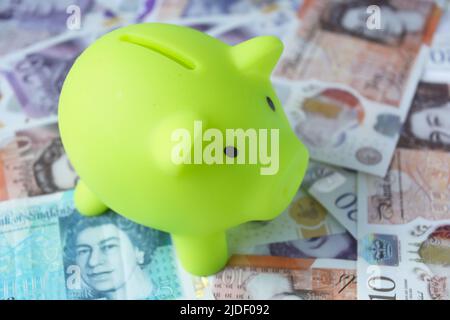 Foto di natura fissa che rappresentano finanza e contanti, Regno Unito Foto Stock