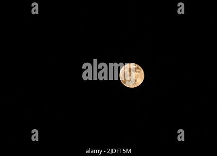 Luna piena con spazio per la copia Foto Stock