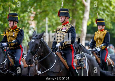 Trooping the Color Rehearsals, The Mall, Londra Inghilterra, Regno Unito sabato 21 maggio, 2022.Photo: David Rowland / One-Image.com Foto Stock