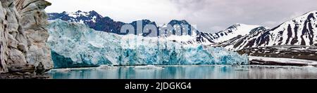 14th luglio Glacier Svalbard Norvegia Foto Stock