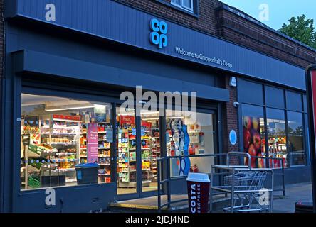 Benvenuti a Grappenwalls Coop, minimarket negozio, 156 Knutsford Rd, Grappenhall, Warrington, Cheshire, Inghilterra, REGNO UNITO, WA4 2QU Foto Stock