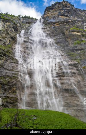 Cascata di Murgenbach, Lauterbrunnen, Canton Berna, Svizzera Foto Stock