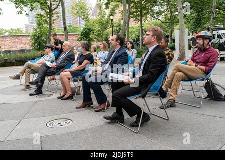 New York, NY - 21 giugno 2022: Cerimonia di lancio per la Make Music New York a Battery Park Foto Stock