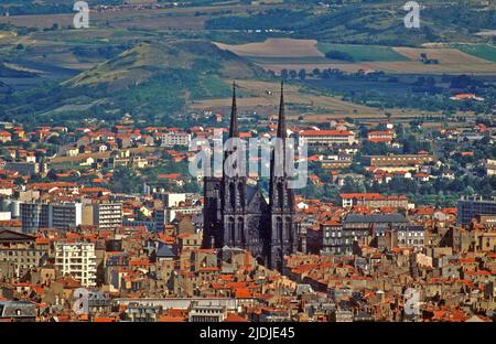 Panoramica di Clermont-Ferrand. Foto Stock