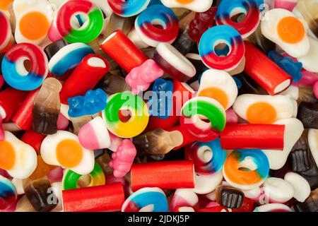 Gustoso mix di caramelle gelatine colorate. Deliziosa marmellata. Foto Stock