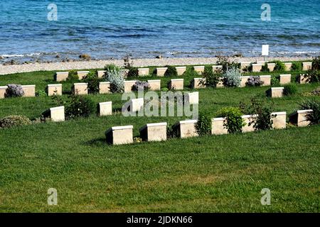 Le tombe di soldati che sono morti nella prima guerra mondiale vicino Anzac Cove a Canakkale Turchia Foto Stock