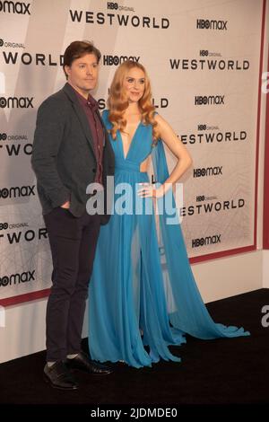 New York, Stati Uniti. 21st giugno 2022. Evan Rachel Wood e suo fratello Ira David Wood IV partecipano alla prima della stagione 'Westworld' 4 di HBO ad Alice Tully Hall, Lincoln Center a New York City. Credit: SOPA Images Limited/Alamy Live News Foto Stock