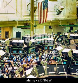 New York 1980s, NYSE, Borsa Interior, trading floor Overview, distretto finanziario, Manhattan, New York City, NY, NYC, USA, Foto Stock