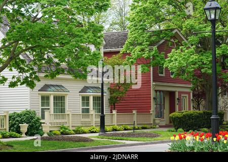 Casa tipica, Niagara-on-the-Lake, penisola del Niagara, provincia dell'Ontario, Canada, Nord America Foto Stock