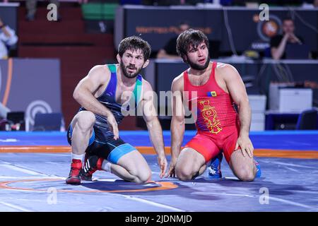 Matteo Pellicone, Roma, 22 giugno 2022, Victor ciobanu (MDA) vs Taleh Mammadov (AZE) GR 63kg durante la classifica 2022 Serie (day1) - Wrestling Foto Stock