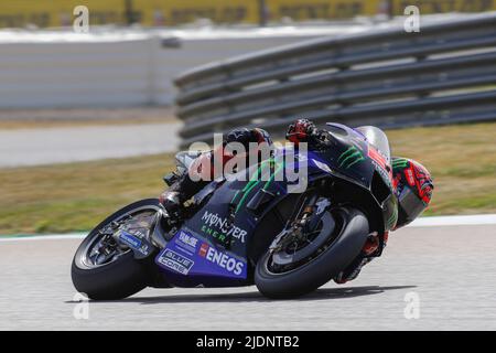 Hohenstein Ernsthal, Germania. Giugno 19th 2022. MotoGP Liqui Moly Motorrad Grand Prix Deutschland al circuito di Sachsenring, Hohenstein-Ernsthal, Germania. Nella foto: #20 Fabio Quartararo (fra) di Monster Energy Yamaha MotoGP durante la sessione di riscaldamento Foto Stock