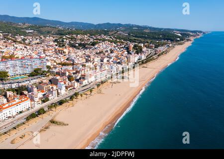 Vista aerea di Canet de Mar, Spagna Foto Stock