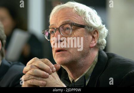 MICHAEL CAINE, INTORNO ALLA CURVA, 2004, Foto Stock