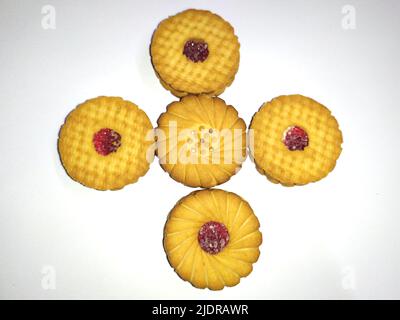 Cookie isolati su sfondo bianco Foto Stock