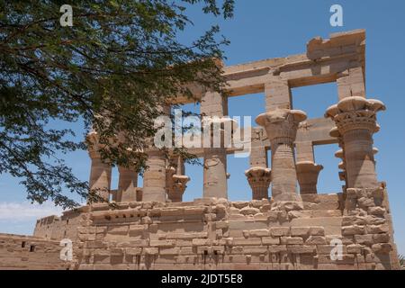 Chiosco di Traiano al Tempio di Philae, Isola di Iside, Agliki, Assuan, Egitto, Foto Stock