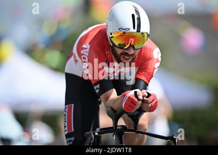 Gaverne, Belgio, 23 giugno 2022. Il belga Thomas De Gendt di Lotto Soudal è stato raffigurato in azione durante la gara di prova individuale maschile del 35km ai campionati belgi, a Gaverne, giovedì 23 giugno 2022. BELGA FOTO DAVID STOCKMAN Foto Stock