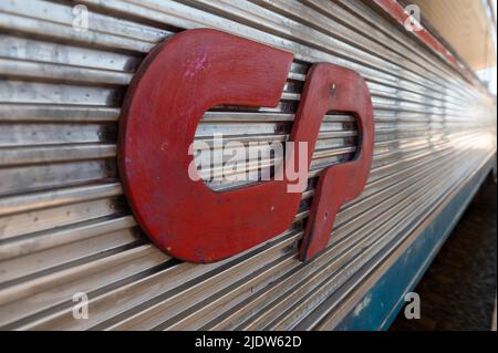 Lagos, Portogallo. 2022 maggio 6. Treni della città Comboios de Portugal di Lagos in Portogallo nell'Algarve. Foto Stock