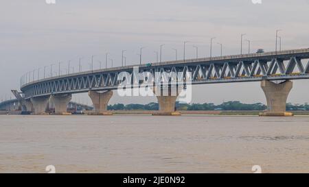 Il sogno del ponte Padma del Bangladesh è pronto per essere utilizzato. Domani il 25 giugno 2022, Foto Stock