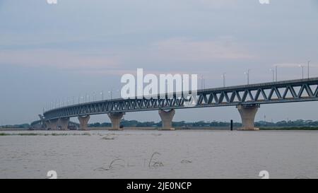 Il sogno del ponte Padma del Bangladesh è pronto per essere utilizzato. Domani il 25 giugno 2022, Foto Stock