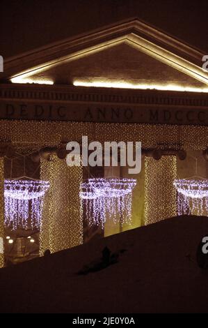 Milano, Piazza XXIV Maggio, porta Ticinese. Foto Stock