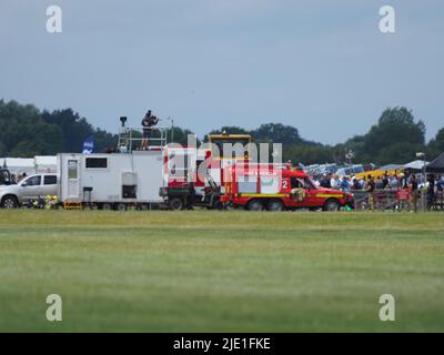 Headcorn, Kent, Regno Unito. 24th giugno 2022. Il primo giorno della Battaglia di Gran Bretagna airshow a Headcorn aerodrome, Kent. Credit: James Bell/Alamy Live News Foto Stock