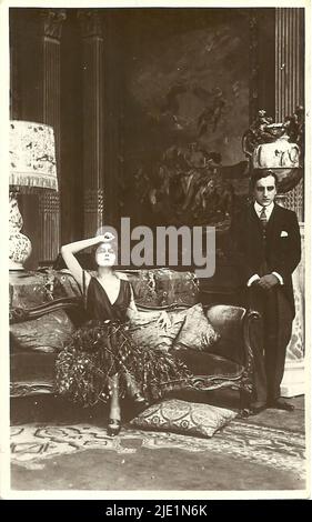 Idillio tragico 001 - attrice italiana dell'era del cinema muto Foto Stock