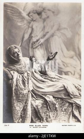 Ritratto di Ellen Terry come regina Katherine in Enrico VIII (1892) - stella britannica del palcoscenico dell'era vittoriana ed edoardiana Foto Stock