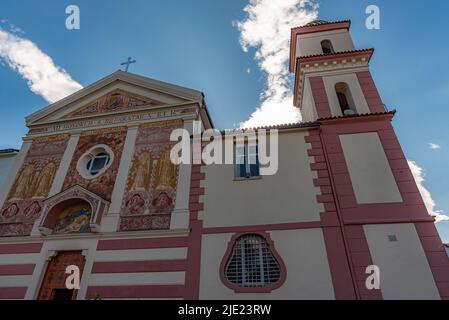 È uno dei conventi più importanti di Teano, anche perché all'interno dell'edificio si trovano i resti del santo che è la Coopatrona di Teano, Foto Stock