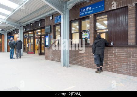 Punto base ben Nevis Mountain Range che vende i biglietti per l'auto gandola Foto Stock