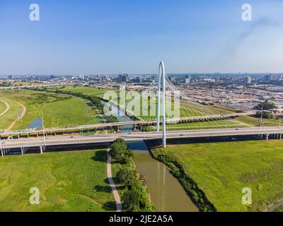 Vista aerea del paesaggio cittadino del centro di Dallas in Texas Foto Stock