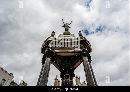 Monumento a Harry Sharon nel cimitero di Passy. Parigi, Francia. 05/2009 Foto Stock