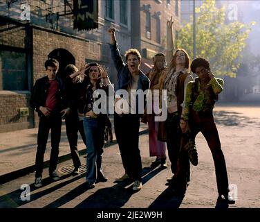 CALEB LANDRY JONES, JONNY BEAUCHAMP, VLADIMIR ALEXIS, JEREMY IRVINE, ALEX C. LA NACHI, STONEWALL, 2015 Foto Stock