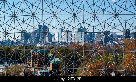 Montreal, Canada - Marzo 18 2020: La struttura cellulare del museo della Biosfera a Montreal Foto Stock