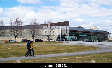Ottawa, Canada - Aprile 18 2022: Museo della Guerra Canadese, achitecture a Ottawa Foto Stock