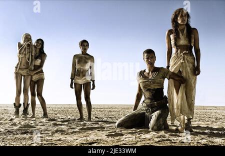 ABBEY LEE, COURTNEY EATON, ZOE KRAVITZ, Charlize Theron, RILEY KEOUGH, MAD MAX: FURY ROAD, 2015 Foto Stock