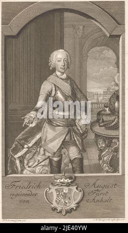 Ritratto di Friedrich August von Anhalt-Zerbst, Johann Martin Bernigeroth, dopo Christian Friedrich Reinhold Lisiewski, 1756, stampatore: Johann Martin Bernigeroth, (menzionato in oggetto), dopo: Christian Friedrich Reinhold Lisiewski, (menzionato in oggetto), Lipsia, 1756, carta, incisione, a 296 mm x l 177 mm Foto Stock