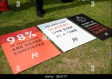 La campagna di protesta del A21 a Londra, un evento globale per sensibilizzare e finanziare la lotta contro la tratta di esseri umani e la schiavitù moderna. Foto Stock