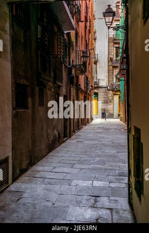 Strade della zona di El Born a Barcellona in estate Foto Stock