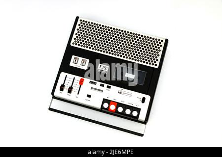 Registratore da studio portatile vintage ITT 720 Foto Stock