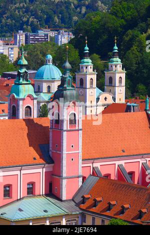 Slovenia, Lubiana, Skyline, Chiesa Francescana, Cattedrale di San Nicola Foto Stock