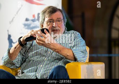 Francesco Guccini durante il conferimento della cittadinanza onoraria a Francesco Guccini, conferenza stampa dell'artista italiano a Mondolfo (PU), Italia, giugno 25 2022 Foto Stock