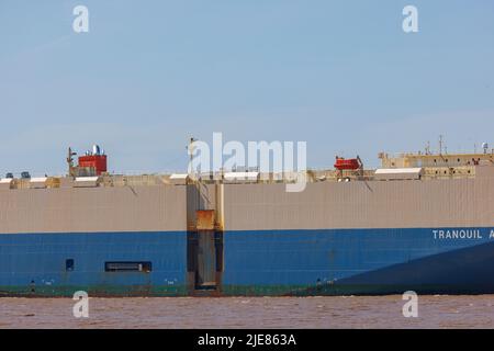 RoRo in una giornata limpida e soleggiata Foto Stock