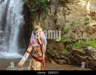 Georgia Tbilisi balli nazionali georgiani. Messa a fuoco selettiva. Foto Stock