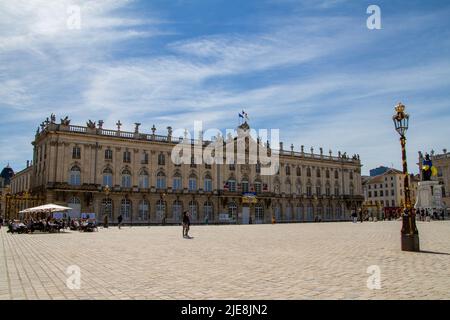 Nancy, Francia, 18 aprile 2022. Il municipio di Nancy è un edificio costruito nel 18th secolo su Place Stanislas per fungere da municipio di Nancy. Foto Stock